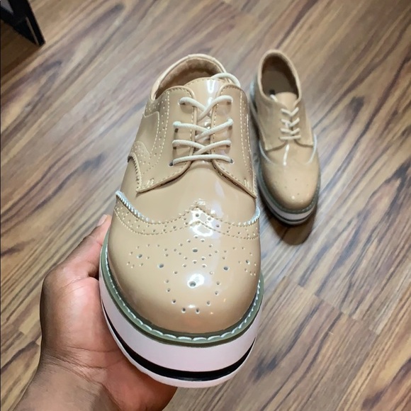 Dadaween Women Fashion Shoes - Picture 9 of 11